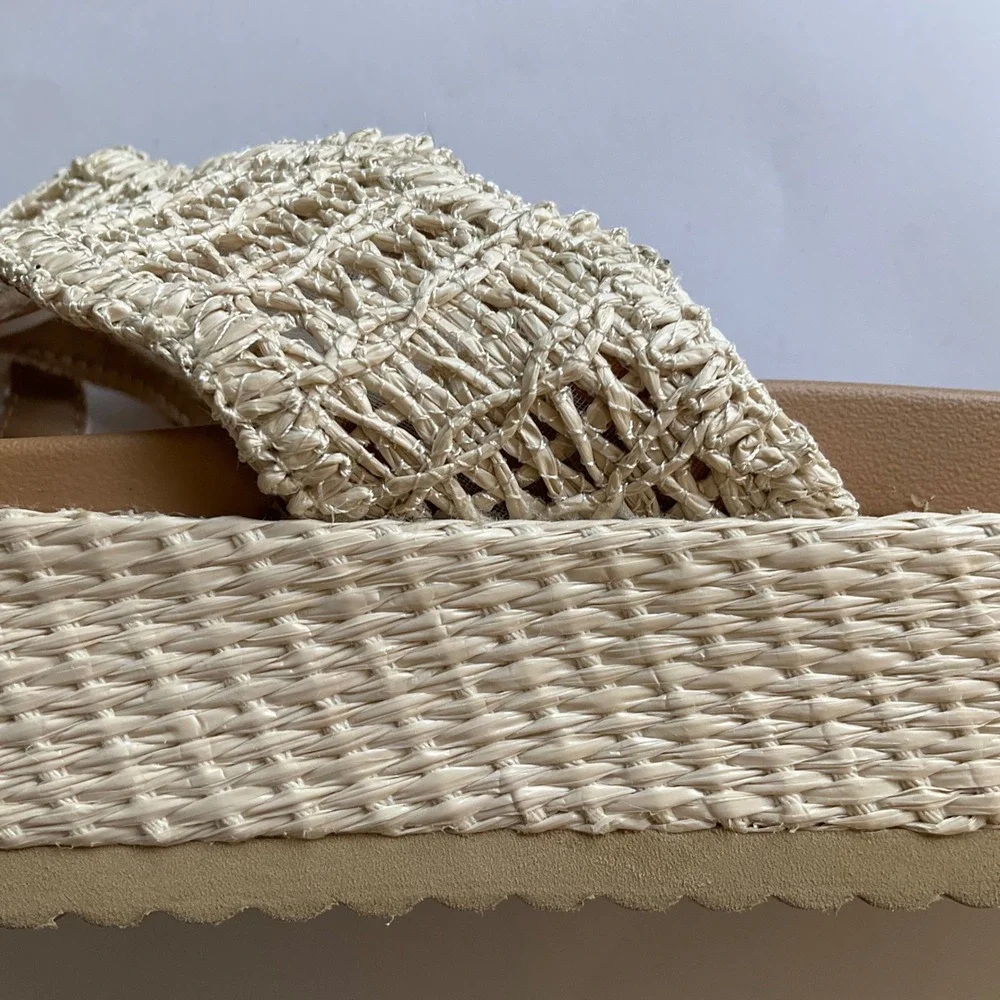 DV Dolce Vita Sugar 7.5 Crochet Woven Platform Sandals Tan Crisscross Slide Boho